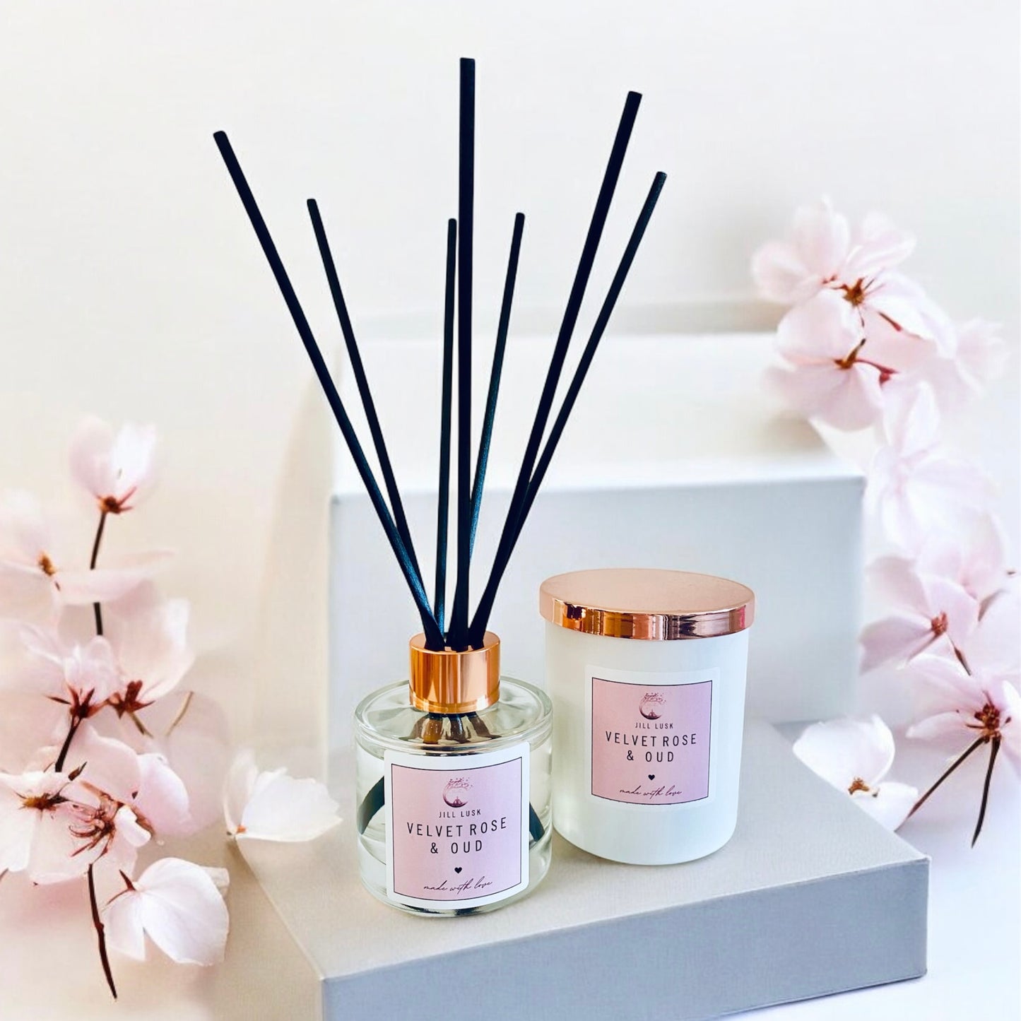 Candle & Diffuser Gift Box - White Candle & Clear Diffuser