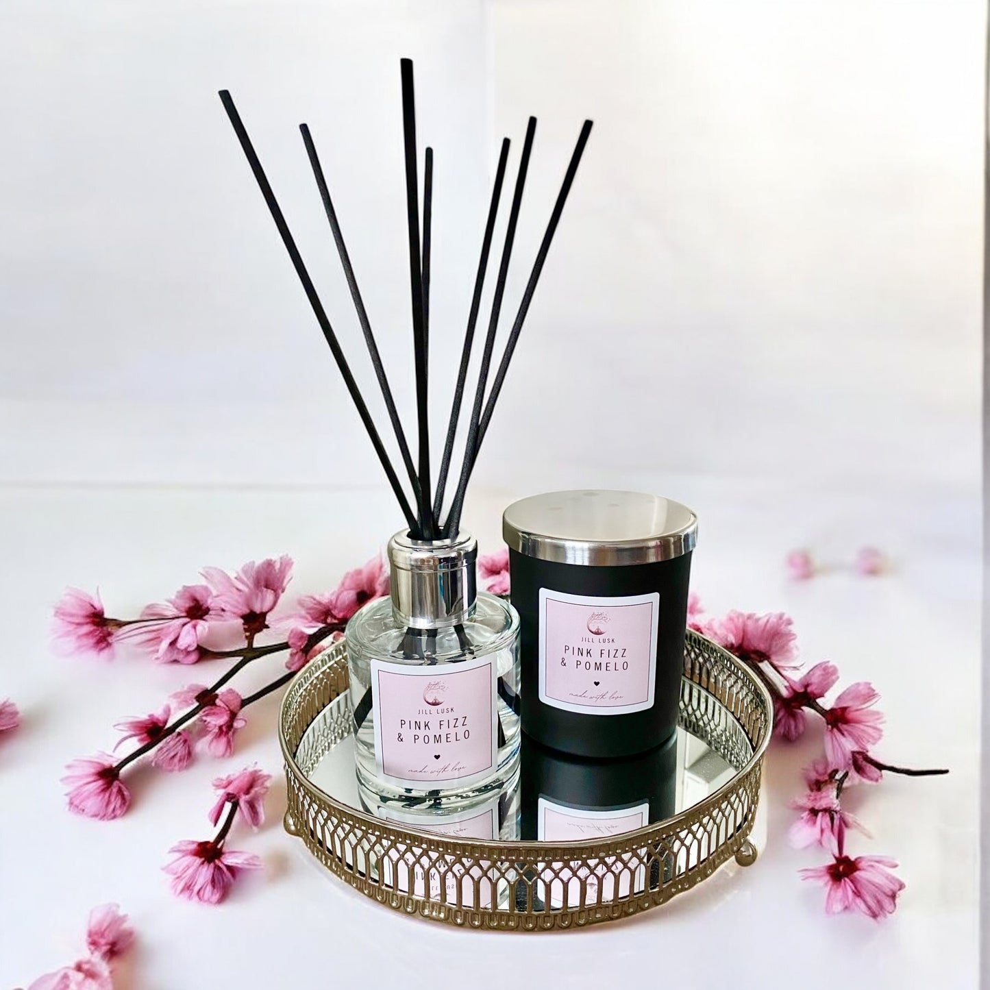Candle & Diffuser Gift Box - Black Candle & Clear Diffuser