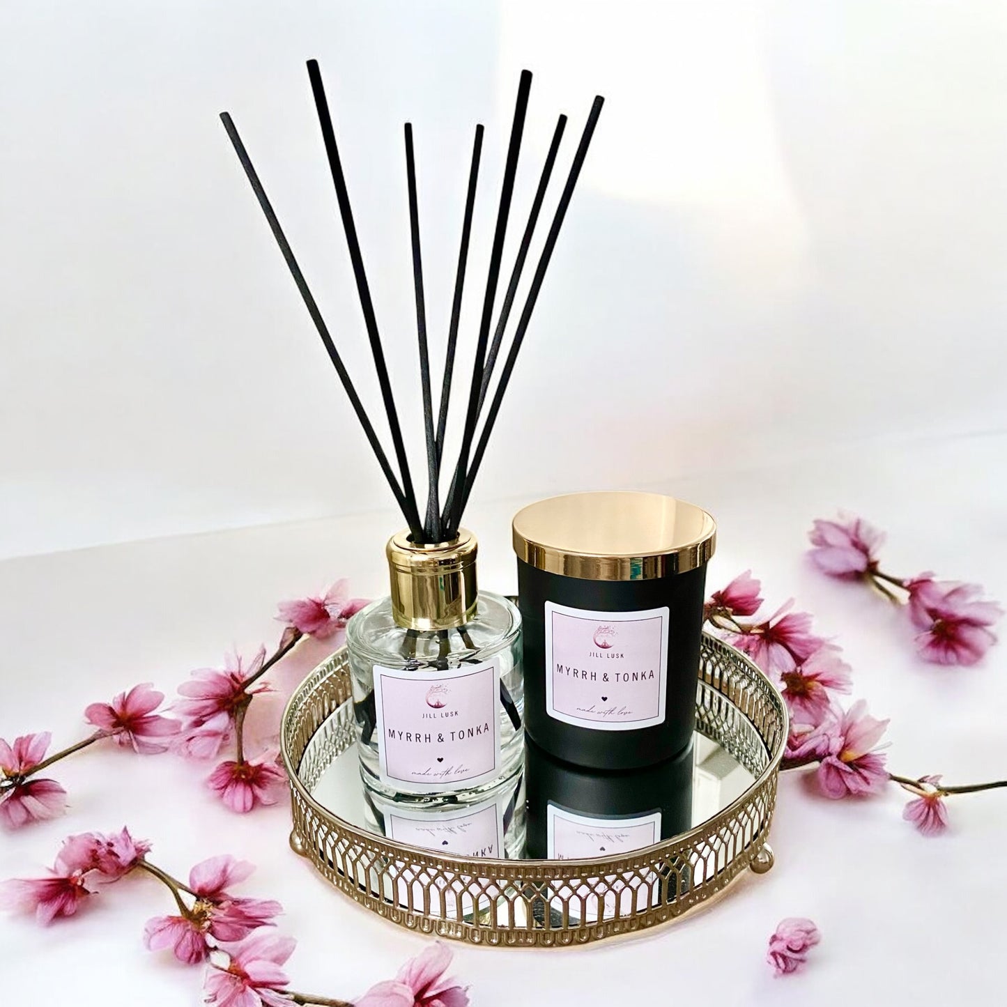 Candle & Diffuser Gift Box - Black Candle & Clear Diffuser