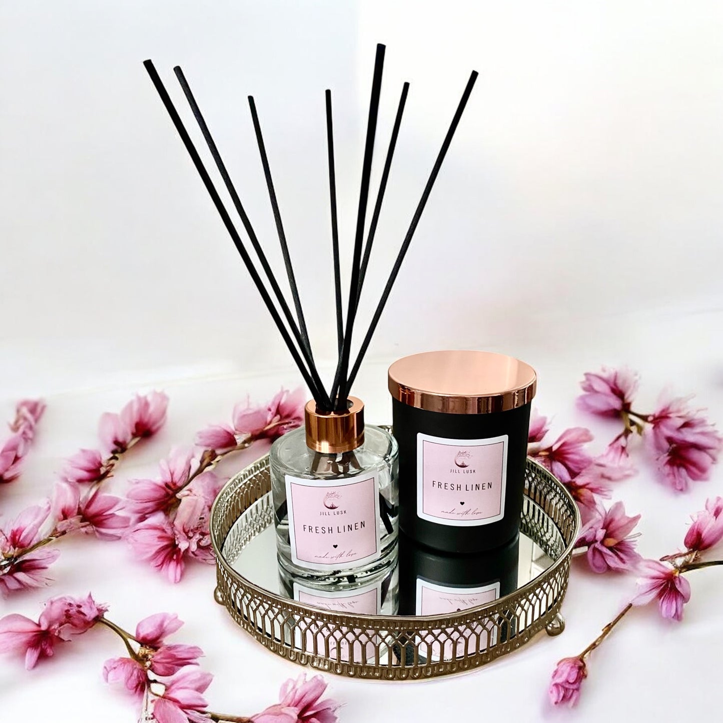 Candle & Diffuser Gift Box - Black Candle & Clear Diffuser