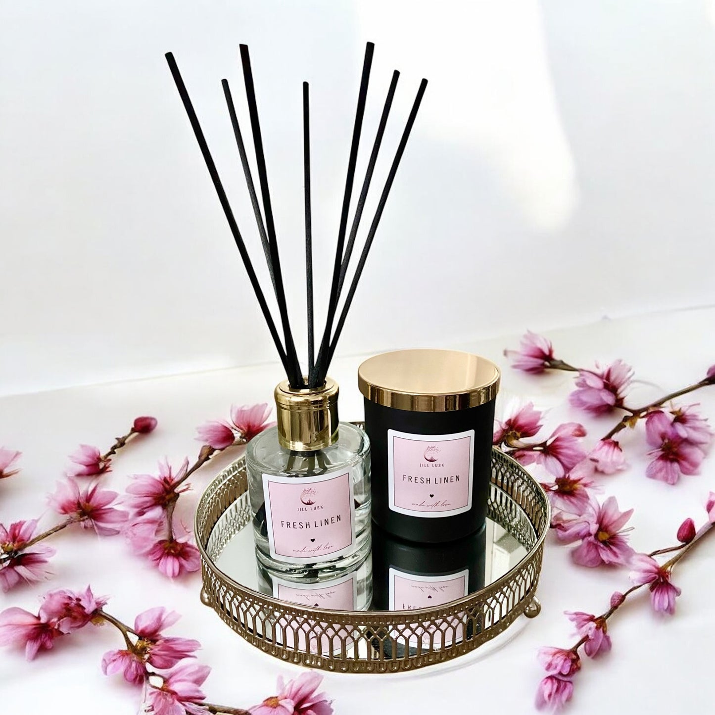 Candle & Diffuser Gift Box - Black Candle & Clear Diffuser
