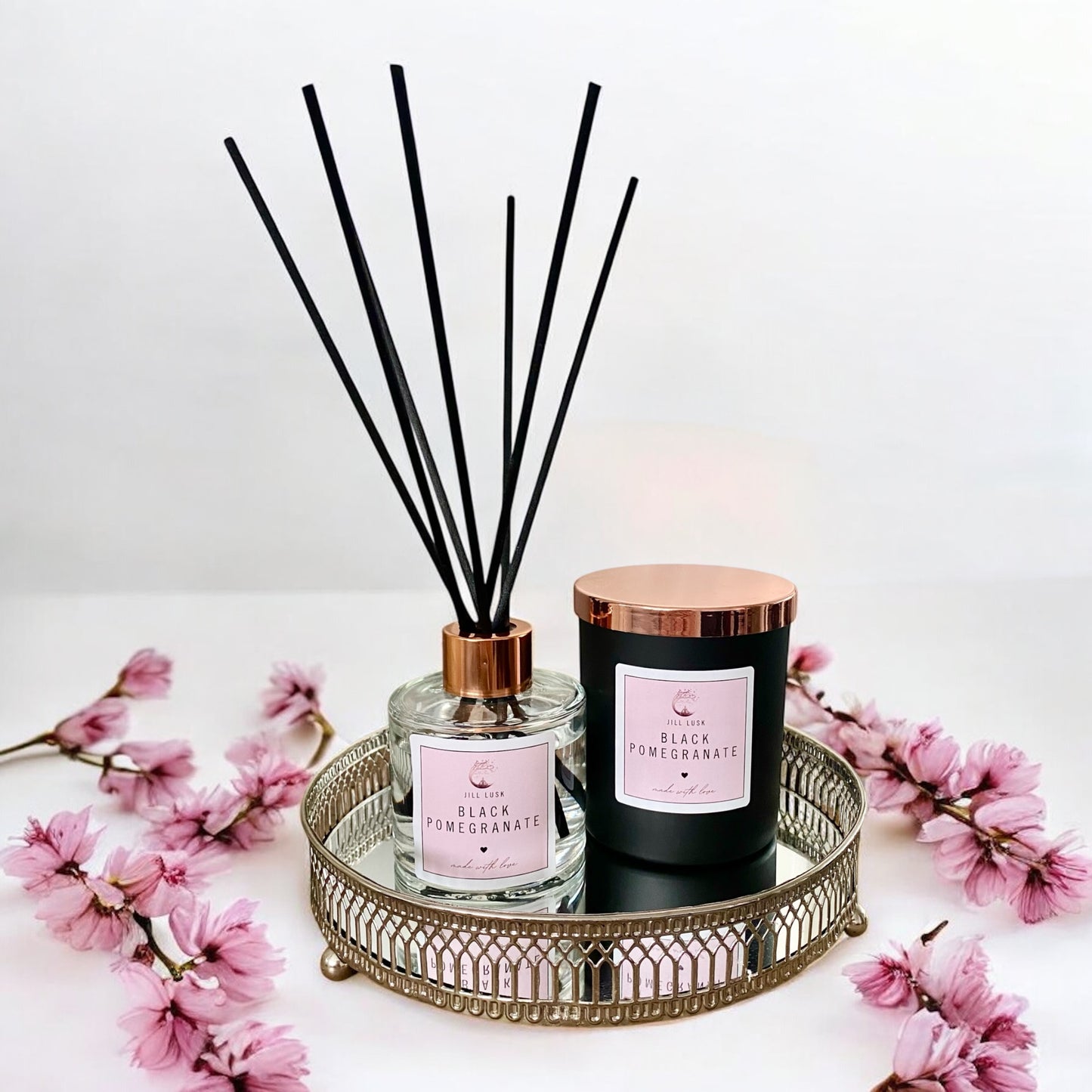 Candle & Diffuser Gift Box - Black Candle & Clear Diffuser