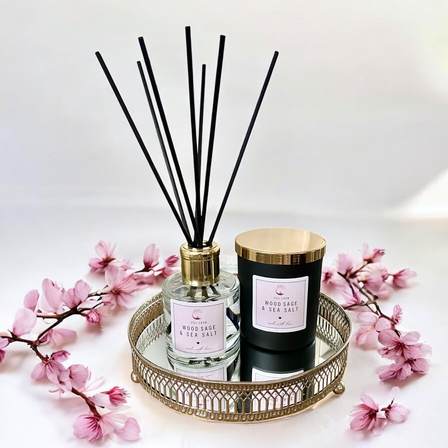 Candle & Diffuser Gift Box - Black Candle & Clear Diffuser