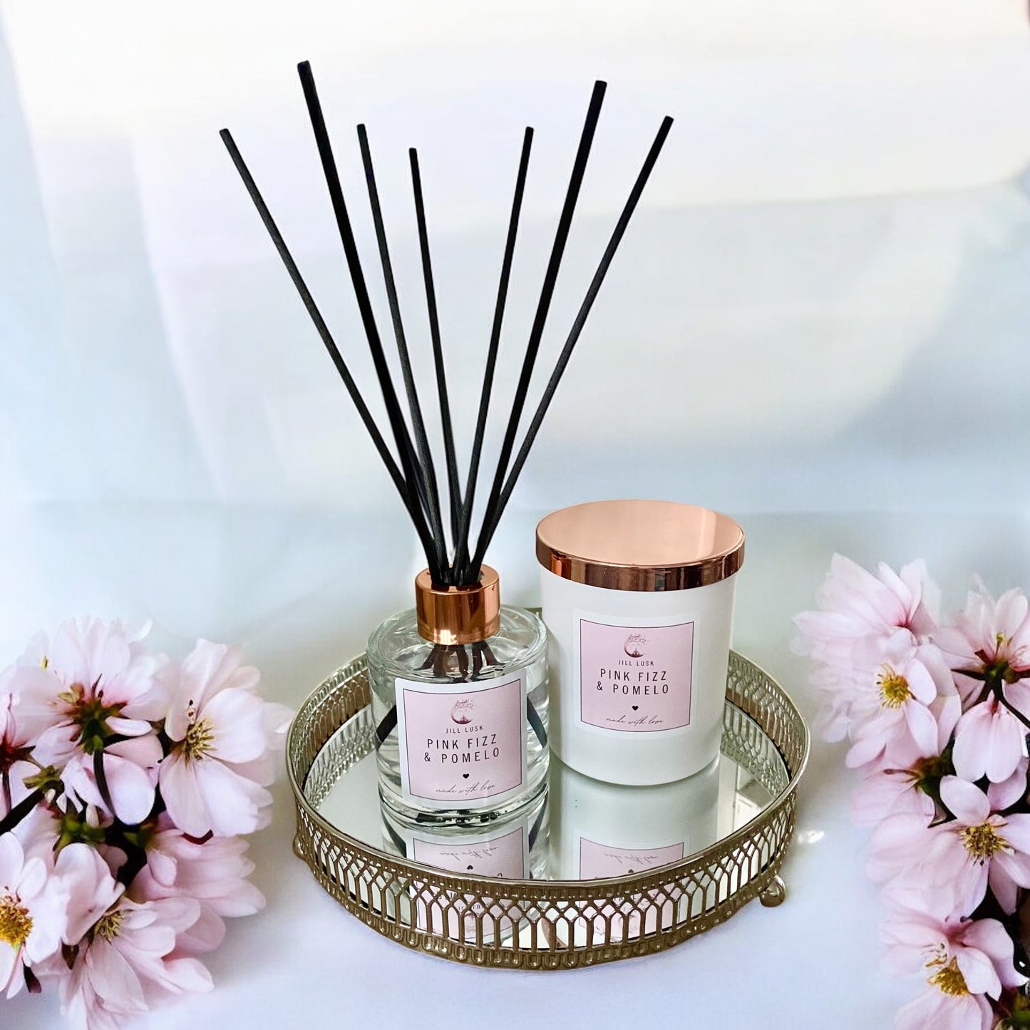 Candle & Diffuser Gift Box - White Candle & Clear Diffuser