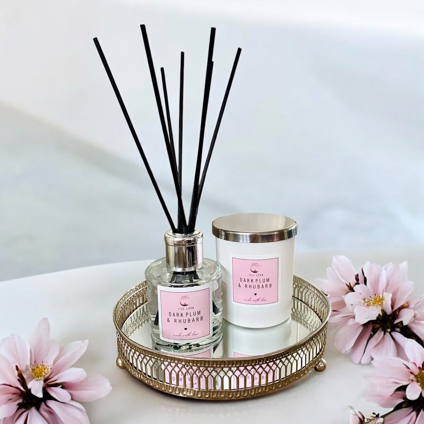 Candle & Diffuser Gift Box - White Candle & Clear Diffuser