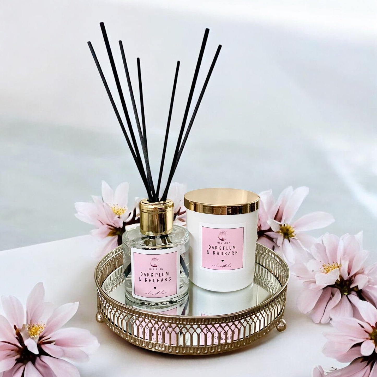 Candle & Diffuser Gift Box - White Candle & Clear Diffuser