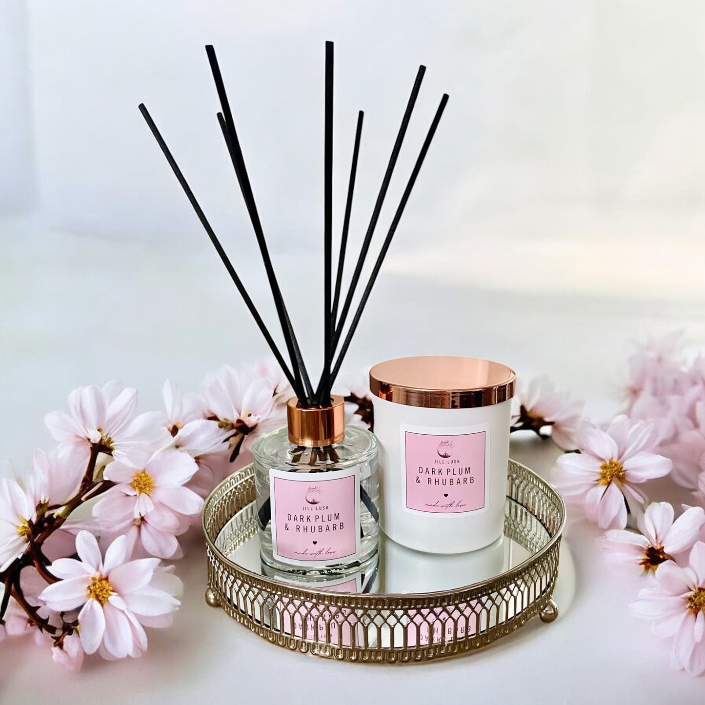 Candle & Diffuser Gift Box - White Candle & Clear Diffuser