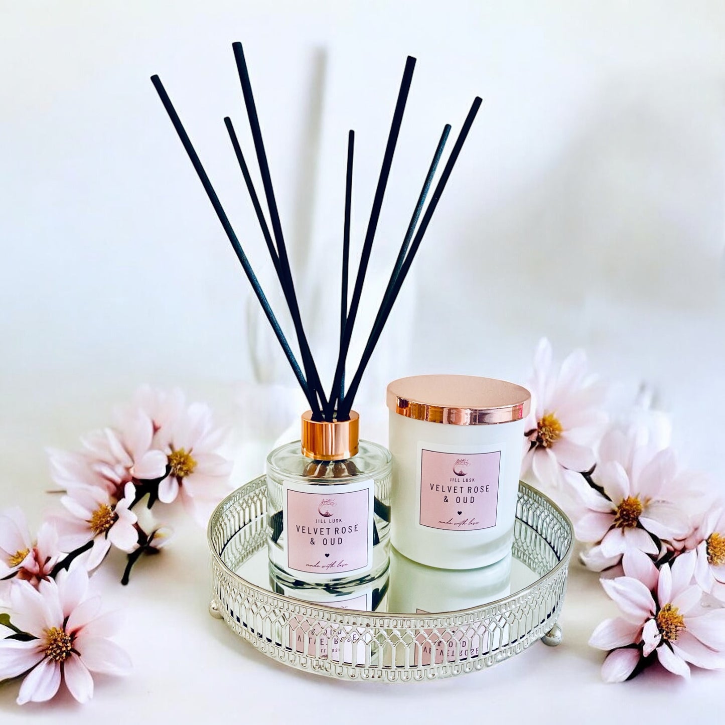 Candle & Diffuser Gift Box - White Candle & Clear Diffuser