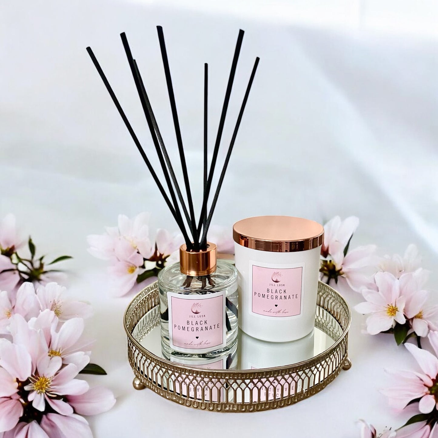 Candle & Diffuser Gift Box - White Candle & Clear Diffuser