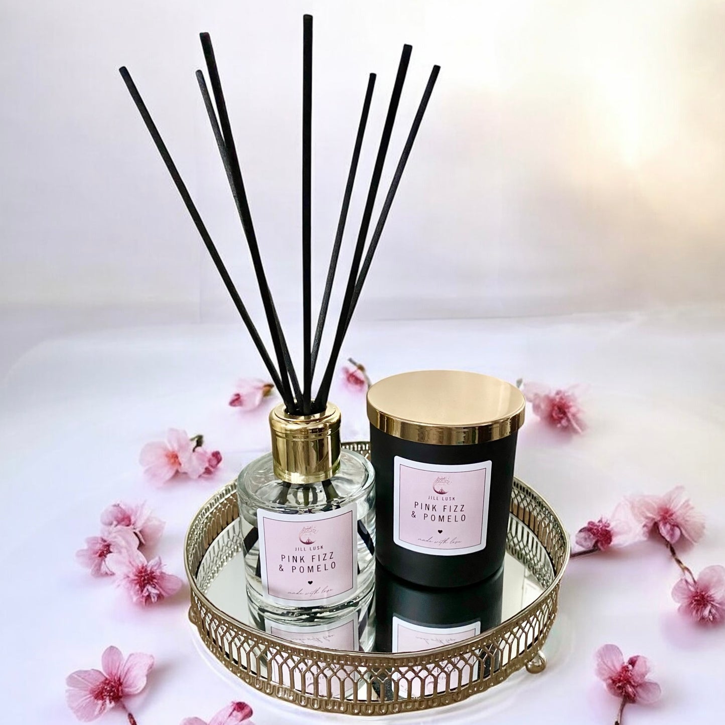 Candle & Diffuser Gift Box - Black Candle & Clear Diffuser